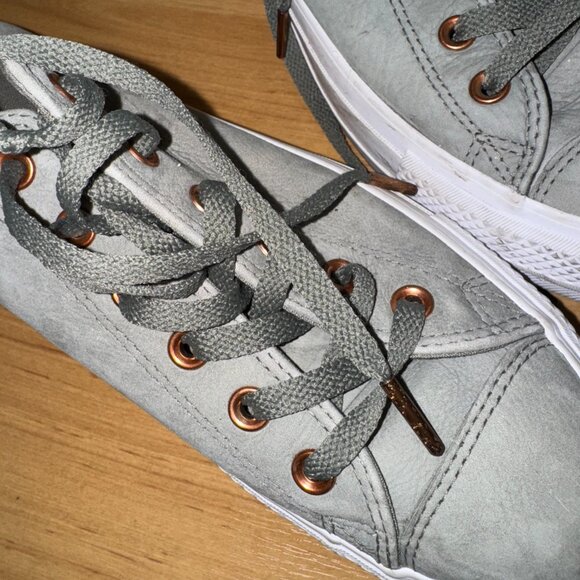 Sage Green Platform Converse - Picture 5 of 6